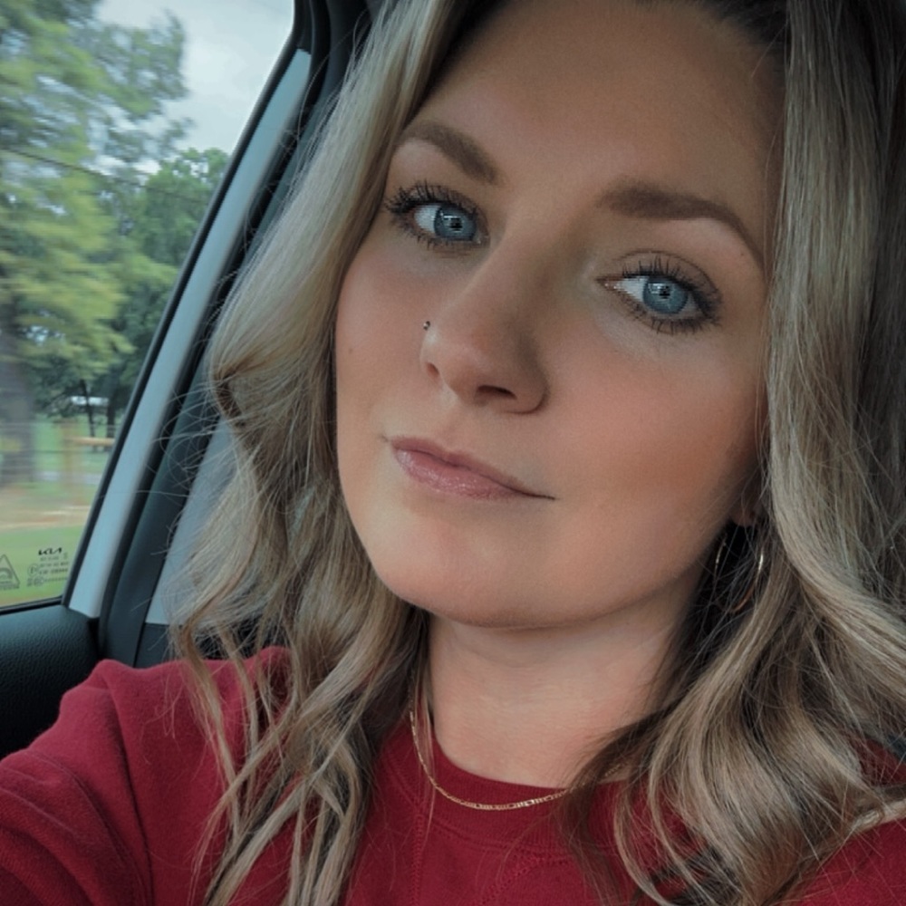 Meet your Posher, Britney